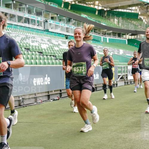 13.09.2026 - 21. swb-Marathon Bremen Michael Burmester http://msf.ph/oto/10425517 13.09.2026 13:01:49 Laufen im Stadion 150, 242, 282, 318, 440, 531, 687, 722, 930, 936, 946, 1006, 1067, 1163, 1250, 1436, 1448, 1582, 1896, 2033, 2047, 2062, 2292, 2345, 2370, 2378, 2409, 2427, 2485, 2490, 2491, 2560, 2561, 2627, 2638, 2658, 2666, 2668, 2700, 2708, 2781, 2906, 2967, 2987, 3013, 3044, 3163, 3164, 3168, 3173, 3187, 3248, 3294, 3334, 3372, 3374, 3375, 3385, 3392, 3524, 3526, 3527, 3603, 3642, 3667, 3721, 3774, 3806, 3852, 3856, 3893, 4000, 4506, 4558 meine-sportfotos.de