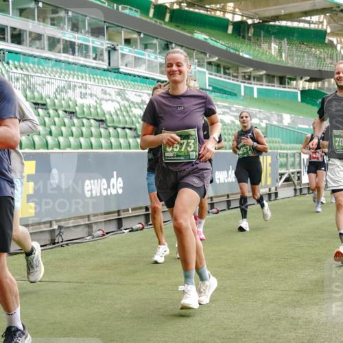 13.09.2026 - 21. swb-Marathon Bremen Michael Burmester http://msf.ph/oto/10425525 13.09.2026 13:01:49 Laufen im Stadion 150, 242, 282, 318, 440, 531, 687, 722, 930, 936, 946, 1006, 1067, 1163, 1250, 1436, 1448, 1582, 1896, 2033, 2047, 2062, 2292, 2345, 2370, 2378, 2409, 2427, 2485, 2490, 2491, 2560, 2561, 2627, 2638, 2658, 2666, 2668, 2700, 2708, 2781, 2906, 2967, 2987, 3013, 3044, 3163, 3164, 3168, 3173, 3187, 3248, 3294, 3334, 3372, 3374, 3375, 3385, 3392, 3524, 3526, 3527, 3603, 3642, 3667, 3721, 3774, 3806, 3852, 3856, 3893, 4000, 4506, 4558 meine-sportfotos.de