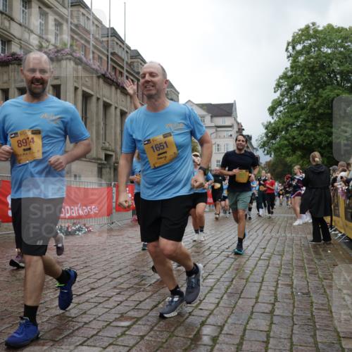13.09.2026 - Kiel Lauf Yannick Fuchs http://msf.ph/oto/10425539 13.09.2026 11:02:36 Ziel 935, 2299, 3207, 3414, 3670, 3968, 4648, 4984, 4986, 5479, 6375, 6878, 7389, 8036, 8914, 9745, 11384, 11942, 208, 484, 540, 649, 651, 709, 841, 845, 1651, 1693, 2322, 2778, 2895, 2958, 3102, 3414, 3443, 3942, 3977, 4848, 5465, 6332, 6998, 7005, 7244, 8218, 8517, 8793, 8974, 9448, 9732, 9738, 9856, 10020, 10531, 11135, 11256, 11261, 11301, 11466, 11546, 12085, 12578, 12640, 12697, 415, 1095, 1298, 2055, 3947, 4562, 5712, 6071, 6483, 6934, 9108, 10165 meine-sportfotos.de