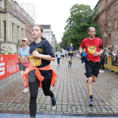 13.09.2026 - Kiel Lauf Yannick Fuchs http://msf.ph/oto/10425609 13.09.2026 09:46:11 Ziel 442, 1415, 2482, 3052, 3954, 4909, 4910, 4918, 5234, 5855, 5955, 6732, 7015, 7308, 8125, 10203, 10685, 10898, 11076, 11078, 557, 1415, 1418, 2127, 2788, 3025, 3142, 3301, 3974, 4413, 4569, 4909, 4910, 5234, 5511, 5757, 5829, 7202, 7349, 7572, 7911, 7924, 8126, 8244, 8611, 8859, 9841, 10036, 10142, 10392, 10445, 10719, 12374, 12841, 167, 181, 3361, 6577, 6857, 9832, 10117, 10913, 11316, 11859, 11861, 12173, 12495, 12621, 1023, 1579, 6038, 8126 meine-sportfotos.de