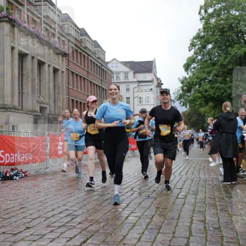 13.09.2026 - Kiel Lauf Yannick Fuchs http://msf.ph/oto/10425618 13.09.2026 11:02:46 Ziel 415, 1298, 2055, 3207, 3947, 4562, 4648, 4984, 4986, 5479, 5712, 6071, 6483, 6548, 7968, 8914, 10648, 11064, 11717, 484, 649, 935, 1693, 2299, 2322, 2895, 3102, 3414, 3443, 3670, 3968, 6375, 6878, 6998, 7005, 7389, 8036, 8218, 8517, 9732, 9738, 9745, 10020, 11135, 11256, 11261, 11301, 11384, 11546, 11942, 12085, 12578, 12640, 12697, 1095, 1635, 2796, 3513, 3635, 3912, 4478, 4781, 5046, 5998, 6768, 6934, 9070, 9108, 9663, 10165 meine-sportfotos.de