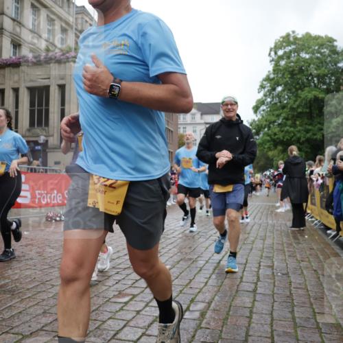 13.09.2026 - Kiel Lauf Yannick Fuchs http://msf.ph/oto/10425684 13.09.2026 11:02:53 Ziel 415, 1095, 1298, 2055, 2796, 3513, 5712, 6071, 6483, 6548, 6934, 6969, 6974, 7968, 8084, 9108, 10165, 10664, 11064, 11255, 11717, 11846, 415, 484, 649, 935, 1298, 1693, 2299, 2322, 3207, 3414, 3670, 3947, 3968, 4562, 4648, 4984, 4986, 5479, 6375, 6878, 7389, 8036, 8517, 8914, 9745, 10648, 11135, 11256, 11261, 11301, 11384, 11942, 12085, 12640, 12697, 986, 1635, 2975, 3621, 3635, 3912, 4478, 4757, 4781, 5046, 5998, 6319, 6669, 6768, 8130, 8782, 9070, 9202, 9663, 12550 meine-sportfotos.de