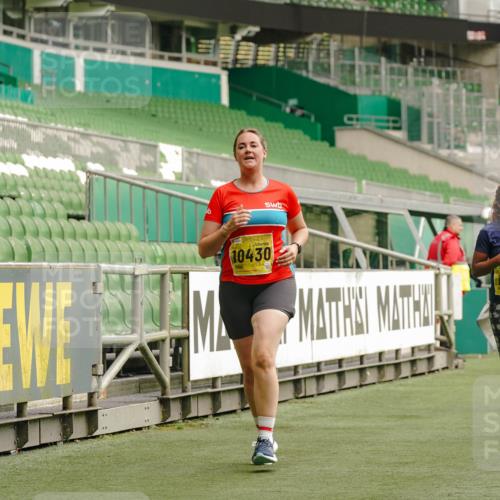 13.09.2026 - 21. swb-Marathon Bremen Michael Burmester http://msf.ph/oto/10425698 13.09.2026 10:48:21 Laufen im Stadion 10264, 10292, 10349, 10407, 10413, 10440, 10732, 10754, 10789, 10925, 10933, 11104, 11262, 11423, 11443, 11541, 11639, 11663, 11698, 11980, 12083, 12157, 12340, 12444, 12471, 12472, 12542, 12561, 10137, 10176, 10191, 10192, 10194, 10202, 10242, 10295, 10325, 10344, 10430, 10459, 10513, 10524, 10568, 10600, 10629, 10651, 10679, 10713, 10756, 10779, 10882, 10979, 10997, 10999, 11081, 11200, 11233, 11307, 11355, 12089, 12153, 12177, 12178 meine-sportfotos.de