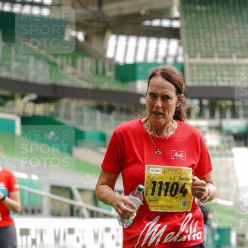 13.09.2026 - 21. swb-Marathon Bremen Michael Burmester http://msf.ph/oto/10425718 13.09.2026 10:48:22 Laufen im Stadion 10264, 10292, 10349, 10407, 10413, 10440, 10732, 10754, 10789, 10925, 10933, 11104, 11262, 11423, 11443, 11541, 11639, 11663, 11698, 11980, 12083, 12157, 12340, 12444, 12471, 12472, 12542, 12561, 10137, 10176, 10191, 10192, 10194, 10202, 10242, 10295, 10344, 10430, 10524, 10568, 10600, 10629, 10651, 10679, 10713, 10756, 10779, 10882, 10979, 10997, 10999, 11081, 11200, 11233, 11307, 11309, 11355, 12089, 12153, 12177, 12178 meine-sportfotos.de