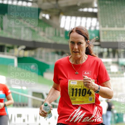 13.09.2026 - 21. swb-Marathon Bremen Michael Burmester http://msf.ph/oto/10425740 13.09.2026 10:48:22 Laufen im Stadion 10264, 10292, 10349, 10407, 10413, 10440, 10732, 10754, 10789, 10925, 10933, 11104, 11262, 11423, 11443, 11541, 11639, 11663, 11698, 11980, 12083, 12157, 12340, 12444, 12471, 12472, 12542, 12561, 10137, 10176, 10191, 10192, 10194, 10202, 10242, 10295, 10344, 10430, 10524, 10568, 10600, 10629, 10651, 10679, 10713, 10756, 10779, 10882, 10979, 10997, 10999, 11081, 11200, 11233, 11307, 11309, 11355, 12089, 12153, 12177, 12178 meine-sportfotos.de