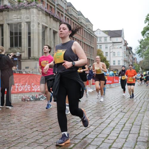 13.09.2026 - Kiel Lauf Yannick Fuchs http://msf.ph/oto/10425746 13.09.2026 11:03:02 Ziel 1095, 1635, 2796, 3513, 3635, 3912, 4478, 4781, 5046, 5998, 6768, 6934, 6969, 6974, 8084, 8782, 9070, 9108, 9202, 9663, 10165, 10664, 10999, 11255, 11736, 11846, 12550, 415, 935, 1298, 2055, 2299, 3207, 3670, 3947, 3968, 4562, 4648, 4984, 4986, 5479, 5712, 6071, 6375, 6483, 6548, 6878, 6969, 6974, 7389, 7968, 8036, 8084, 8914, 9745, 10648, 11064, 11384, 11717, 11942, 697, 986, 1923, 2254, 2878, 2975, 3621, 4658, 4757, 5893, 6224, 6319, 6669, 7282, 7656, 8130, 8136, 8204 meine-sportfotos.de