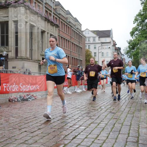 13.09.2026 - Kiel Lauf Yannick Fuchs http://msf.ph/oto/10425811 13.09.2026 11:03:12 Ziel 986, 1923, 2975, 3621, 3635, 3912, 4757, 5893, 5998, 6319, 6669, 6768, 8130, 8136, 8204, 8288, 8782, 9059, 9063, 9070, 9202, 9663, 9819, 12550, 415, 1095, 1298, 1635, 2055, 2796, 3207, 3513, 3947, 4478, 4562, 4648, 4781, 4984, 4986, 5046, 5479, 5712, 6071, 6483, 6548, 6768, 6934, 6969, 6974, 7968, 8084, 8914, 9108, 9663, 10165, 10648, 10664, 10999, 11064, 11255, 11717, 11736, 11846, 697, 2254, 2724, 2846, 2878, 3155, 3744, 4074, 4658, 4854, 6224, 6341, 7282, 7656, 3670 meine-sportfotos.de