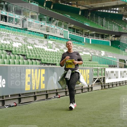 13.09.2026 - 21. swb-Marathon Bremen Michael Burmester http://msf.ph/oto/10425824 13.09.2026 10:48:29 Laufen im Stadion 10264, 10292, 10349, 10407, 10413, 10440, 10732, 10754, 10789, 10925, 11104, 11254, 11262, 11423, 11443, 11541, 11663, 11698, 11851, 11942, 11980, 12083, 12157, 12340, 12444, 12471, 12472, 12542, 12561, 10137, 10176, 10191, 10192, 10194, 10202, 10242, 10295, 10344, 10430, 10472, 10524, 10568, 10600, 10629, 10651, 10679, 10713, 10756, 10779, 10882, 10979, 10997, 10999, 11081, 11200, 11233, 11307, 11309, 11355, 11367, 11709, 11821, 12089, 12153, 12177, 12178 meine-sportfotos.de