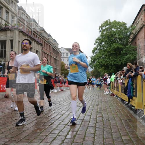 13.09.2026 - Kiel Lauf Yannick Fuchs http://msf.ph/oto/10425847 13.09.2026 11:03:16 Ziel 986, 1923, 2254, 2878, 2975, 3621, 4658, 4757, 5893, 5998, 6224, 6319, 6669, 7282, 7656, 8130, 8136, 8204, 8288, 8782, 9059, 9063, 9202, 9614, 9819, 10806, 12550, 415, 1095, 1298, 1635, 2055, 2796, 3513, 3635, 3912, 3947, 4478, 4562, 4781, 4984, 4986, 5046, 5479, 5712, 5998, 6071, 6483, 6548, 6768, 6934, 6969, 6974, 7968, 8084, 9070, 9108, 9663, 10165, 10648, 10664, 10999, 11064, 11255, 11717, 11736, 11846, 697, 1698, 2724, 2846, 3155, 3744, 4074, 4854, 6341, 6524, 6525 meine-sportfotos.de