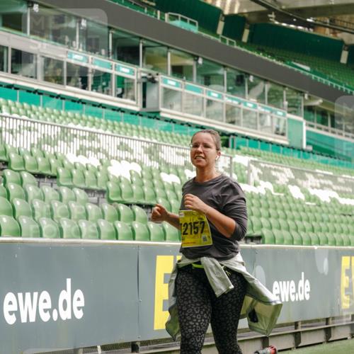 13.09.2026 - 21. swb-Marathon Bremen Michael Burmester http://msf.ph/oto/10425854 13.09.2026 10:48:30 Laufen im Stadion 10264, 10292, 10349, 10407, 10413, 10440, 10732, 10754, 10789, 10925, 11104, 11254, 11262, 11423, 11443, 11541, 11663, 11698, 11851, 11942, 11980, 12083, 12157, 12340, 12444, 12471, 12472, 12542, 12561, 10137, 10176, 10191, 10192, 10194, 10202, 10242, 10295, 10344, 10430, 10472, 10524, 10568, 10600, 10629, 10651, 10679, 10713, 10756, 10779, 10882, 10979, 10997, 10999, 11081, 11200, 11233, 11307, 11309, 11355, 11367, 11709, 11821, 12089, 12153, 12177, 12178 meine-sportfotos.de
