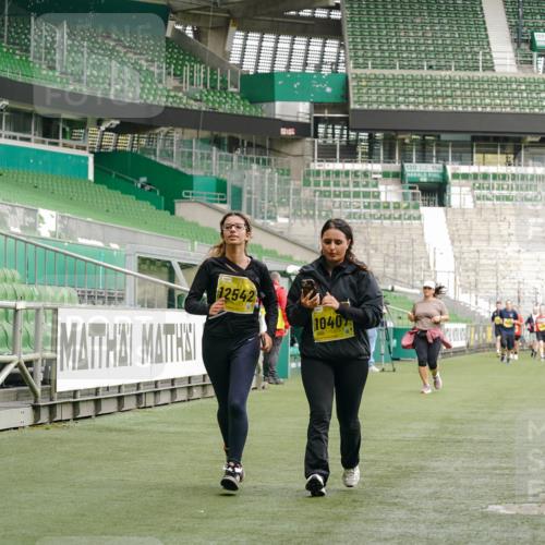 13.09.2026 - 21. swb-Marathon Bremen Michael Burmester http://msf.ph/oto/10425862 13.09.2026 10:48:31 Laufen im Stadion 10264, 10292, 10349, 10407, 10413, 10440, 10732, 10754, 10789, 10925, 11104, 11254, 11262, 11423, 11443, 11541, 11663, 11698, 11851, 11942, 11980, 12083, 12157, 12340, 12444, 12471, 12472, 12542, 12561, 10137, 10176, 10191, 10192, 10194, 10202, 10242, 10295, 10344, 10430, 10472, 10524, 10568, 10600, 10629, 10651, 10679, 10713, 10756, 10779, 10882, 10979, 10997, 10999, 11081, 11200, 11233, 11307, 11309, 11355, 11367, 11709, 11821, 12089, 12153, 12177, 12178 meine-sportfotos.de