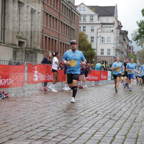 13.09.2026 - Kiel Lauf Yannick Fuchs http://msf.ph/oto/10425869 13.09.2026 11:03:18 Ziel 697, 986, 1923, 2254, 2878, 2975, 3621, 4658, 4757, 5893, 6224, 6319, 6669, 7282, 7656, 8130, 8136, 8204, 8288, 9059, 9063, 9614, 9819, 10806, 415, 986, 1095, 1298, 1635, 2055, 2796, 3513, 3621, 3635, 3912, 4478, 4781, 5046, 5712, 5998, 6071, 6483, 6548, 6768, 6934, 6969, 6974, 7968, 8084, 8782, 9070, 9108, 9202, 9663, 10165, 10664, 10999, 11064, 11255, 11717, 11736, 11846, 12550, 1698, 2724, 2846, 3155, 3744, 4074, 4854, 6341, 6524, 6525 meine-sportfotos.de