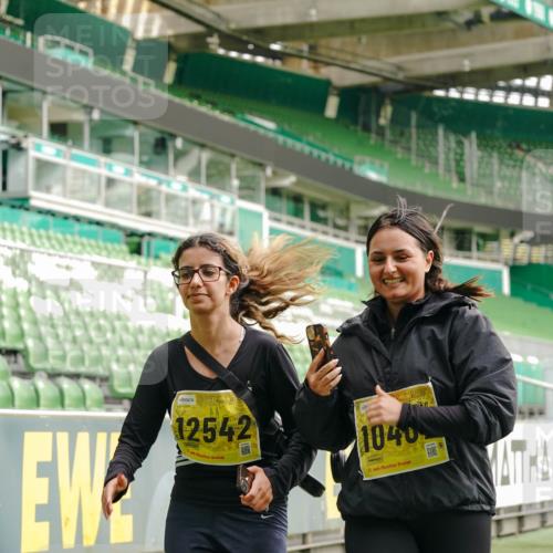 13.09.2026 - 21. swb-Marathon Bremen Michael Burmester http://msf.ph/oto/10425901 13.09.2026 10:48:34 Laufen im Stadion 10264, 10292, 10407, 10413, 10440, 10732, 10754, 10789, 10925, 11104, 11254, 11262, 11423, 11443, 11541, 11663, 11698, 11851, 11942, 11980, 12083, 12157, 12340, 12444, 12471, 12472, 12542, 12561, 10137, 10176, 10191, 10192, 10194, 10202, 10242, 10295, 10344, 10430, 10472, 10524, 10568, 10600, 10629, 10651, 10679, 10713, 10779, 10979, 10997, 10999, 11081, 11200, 11233, 11307, 11309, 11355, 11367, 11709, 11821, 12089, 12153, 12177, 12178 meine-sportfotos.de