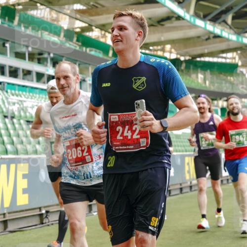 13.09.2026 - 21. swb-Marathon Bremen Michael Burmester http://msf.ph/oto/10425949 13.09.2026 13:02:02 Laufen im Stadion 150, 242, 282, 318, 440, 531, 687, 722, 930, 936, 946, 1006, 1067, 1163, 1250, 1436, 1448, 1582, 1896, 2033, 2047, 2062, 2276, 2292, 2345, 2364, 2370, 2378, 2409, 2485, 2490, 2491, 2560, 2561, 2627, 2638, 2658, 2666, 2668, 2708, 2779, 2781, 2967, 2987, 3013, 3044, 3114, 3163, 3164, 3173, 3187, 3248, 3258, 3294, 3334, 3372, 3374, 3375, 3385, 3392, 3496, 3524, 3526, 3527, 3576, 3585, 3603, 3642, 3667, 3721, 3806, 3852, 3893, 4000, 4506, 4558 meine-sportfotos.de