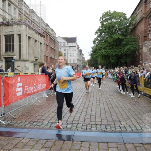 13.09.2026 - Kiel Lauf Yannick Fuchs http://msf.ph/oto/10425956 13.09.2026 09:46:31 Ziel 167, 181, 288, 3361, 6355, 6577, 6857, 7439, 9832, 10177, 10913, 10946, 11859, 11861, 12173, 12495, 12552, 12621, 442, 1415, 2482, 3052, 3954, 4909, 4910, 4918, 5234, 5855, 5955, 6732, 7015, 7308, 7911, 7924, 8125, 8244, 8611, 8859, 10117, 10203, 10685, 10719, 10898, 11076, 11078, 11316, 12495, 2527, 3033, 3035, 3808, 4087, 4906, 6048, 6638, 7190, 7213, 7446, 7675, 7754, 7921, 8409, 8887, 8929, 8994, 10322, 12725, 557, 1418, 2127, 3142, 3301, 5757, 5829, 7911, 7924 meine-sportfotos.de