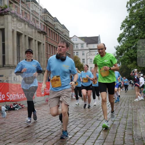 13.09.2026 - Kiel Lauf Yannick Fuchs http://msf.ph/oto/10426000 13.09.2026 11:03:32 Ziel 697, 1698, 2724, 2846, 3155, 3744, 4074, 4854, 6341, 6524, 6525, 6953, 8946, 9363, 12650, 697, 986, 1635, 1923, 2254, 2796, 2878, 2975, 3513, 3621, 3635, 3912, 4478, 4658, 4757, 4781, 5046, 5893, 5998, 6224, 6319, 6669, 6768, 7282, 7656, 8130, 8136, 8204, 8288, 8782, 9059, 9063, 9070, 9202, 9614, 9663, 9819, 10664, 10806, 10999, 11736, 11846, 12550, 643, 1089, 1505, 2807, 2930, 3049, 5377, 5588, 5820, 7205, 9331, 9581, 9955, 11172, 11930, 1095, 2796, 3513, 6934 meine-sportfotos.de
