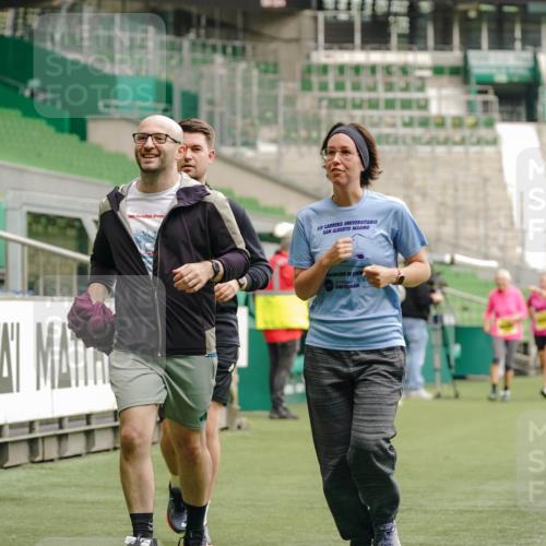 13.09.2026 - 21. swb-Marathon Bremen Michael Burmester http://msf.ph/oto/10426073 13.09.2026 10:49:07 Laufen im Stadion 10264, 10292, 10407, 10413, 10440, 10732, 10754, 10789, 10925, 11104, 11254, 11262, 11423, 11443, 11541, 11663, 11698, 11712, 11851, 11942, 11980, 12083, 12340, 12440, 12444, 12471, 12472, 12542, 12561, 10137, 10191, 10192, 10194, 10202, 10242, 10344, 10430, 10472, 10524, 10568, 10600, 10651, 10679, 10713, 10979, 11050, 11081, 11181, 11200, 11244, 11296, 11309, 11367, 11529, 11530, 11546, 11574, 11675, 11709, 11760, 11821, 12089, 12153, 12177, 12178 meine-sportfotos.de
