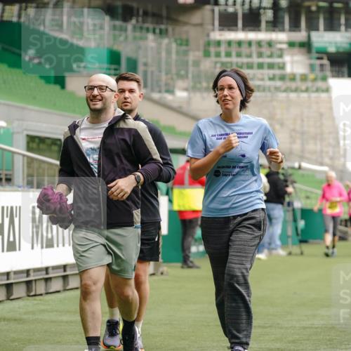 13.09.2026 - 21. swb-Marathon Bremen Michael Burmester http://msf.ph/oto/10426080 13.09.2026 10:49:07 Laufen im Stadion 10264, 10292, 10407, 10413, 10440, 10732, 10754, 10789, 10925, 11104, 11254, 11262, 11423, 11443, 11541, 11663, 11698, 11712, 11851, 11942, 11980, 12083, 12340, 12440, 12444, 12471, 12472, 12542, 12561, 10137, 10191, 10192, 10194, 10202, 10242, 10344, 10430, 10472, 10524, 10568, 10600, 10651, 10679, 10713, 10979, 11050, 11081, 11181, 11200, 11244, 11296, 11309, 11367, 11529, 11530, 11546, 11574, 11675, 11709, 11760, 11821, 12089, 12153, 12177, 12178 meine-sportfotos.de