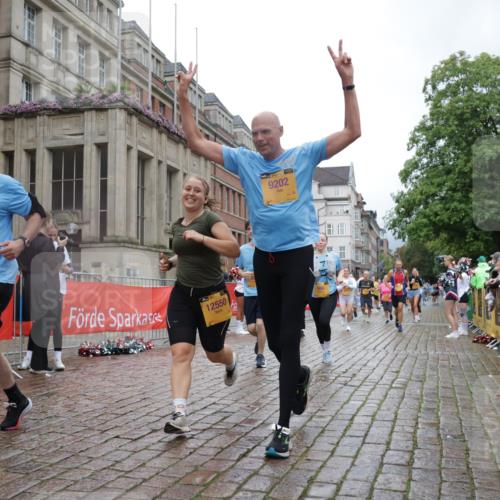 13.09.2026 - Kiel Lauf Yannick Fuchs http://msf.ph/oto/10426090 13.09.2026 11:03:41 Ziel 643, 1505, 1698, 3049, 3155, 5377, 5588, 5820, 6524, 6525, 9331, 9363, 9581, 9955, 12650, 697, 986, 1923, 2254, 2724, 2846, 2878, 2975, 3621, 3744, 4074, 4658, 4757, 4854, 5893, 5998, 6224, 6319, 6341, 6669, 6953, 7282, 7656, 8130, 8136, 8204, 8288, 8782, 8946, 9059, 9063, 9202, 9614, 9819, 10806, 12550, 1089, 1699, 2262, 2807, 2930, 3120, 7205, 7413, 7764, 8107, 9180, 10567, 10856, 11172, 11381, 11930, 12465, 986, 1635, 3621, 3635, 5998, 8782 meine-sportfotos.de