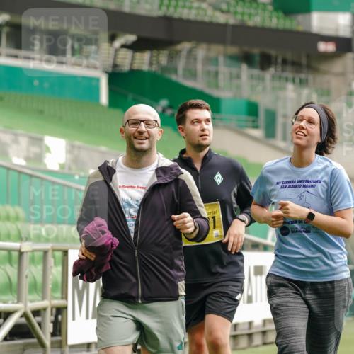 13.09.2026 - 21. swb-Marathon Bremen Michael Burmester http://msf.ph/oto/10426098 13.09.2026 10:49:08 Laufen im Stadion 10264, 10292, 10407, 10413, 10440, 10732, 10754, 10789, 10925, 11104, 11254, 11262, 11423, 11443, 11541, 11663, 11698, 11712, 11851, 11942, 11980, 12083, 12440, 12444, 12471, 12472, 12542, 12561, 10137, 10192, 10194, 10202, 10242, 10344, 10430, 10472, 10524, 10568, 10600, 10651, 10679, 10713, 10979, 11050, 11081, 11181, 11200, 11244, 11296, 11309, 11367, 11457, 11529, 11530, 11546, 11574, 11675, 11709, 11760, 11821, 12089, 12153, 12177, 12178 meine-sportfotos.de