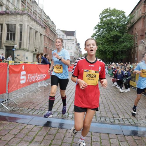 13.09.2026 - Kiel Lauf Yannick Fuchs http://msf.ph/oto/10426115 13.09.2026 09:46:40 Ziel 288, 2527, 3033, 3035, 4906, 6048, 6355, 6577, 7439, 7675, 7754, 8887, 8929, 8994, 9832, 10177, 10946, 12173, 12552, 167, 181, 442, 2482, 3052, 3361, 3954, 4918, 5855, 5955, 6732, 6857, 7015, 7308, 8125, 9832, 10117, 10685, 10898, 10913, 11076, 11078, 11316, 11859, 11861, 12495, 12621, 1402, 2718, 2759, 2779, 3808, 4087, 4238, 4940, 5217, 5351, 6074, 6207, 6638, 7190, 7213, 7446, 7731, 7921, 8409, 9141, 9385, 10301, 10322, 10731, 12622, 12725, 1415, 2482, 4909 meine-sportfotos.de