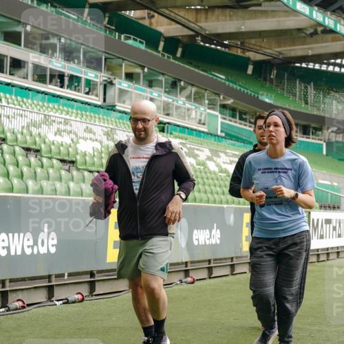 13.09.2026 - 21. swb-Marathon Bremen Michael Burmester http://msf.ph/oto/10426135 13.09.2026 10:49:11 Laufen im Stadion 10264, 10292, 10407, 10413, 10440, 10710, 10732, 10754, 10789, 10925, 11104, 11254, 11262, 11423, 11443, 11541, 11698, 11712, 11851, 11942, 11980, 12083, 12440, 12444, 12471, 12472, 12542, 12561, 10137, 10194, 10202, 10242, 10344, 10430, 10472, 10524, 10535, 10568, 10600, 10651, 10679, 10713, 10895, 10979, 11050, 11081, 11181, 11200, 11244, 11296, 11309, 11367, 11457, 11529, 11530, 11546, 11574, 11675, 11709, 11760, 11821, 12089, 12153, 12177, 12178 meine-sportfotos.de