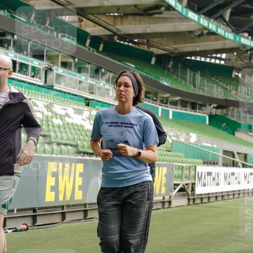 13.09.2026 - 21. swb-Marathon Bremen Michael Burmester http://msf.ph/oto/10426149 13.09.2026 10:49:12 Laufen im Stadion 10264, 10292, 10407, 10413, 10440, 10710, 10732, 10754, 10789, 10925, 11104, 11254, 11262, 11423, 11443, 11541, 11698, 11712, 11851, 11942, 11980, 12083, 12440, 12444, 12471, 12472, 12542, 12561, 10137, 10161, 10194, 10202, 10242, 10344, 10430, 10472, 10524, 10535, 10568, 10600, 10651, 10679, 10713, 10895, 10979, 11050, 11081, 11181, 11200, 11244, 11296, 11309, 11367, 11457, 11529, 11530, 11546, 11574, 11675, 11709, 11760, 11821, 12089, 12153, 12177, 12178 meine-sportfotos.de