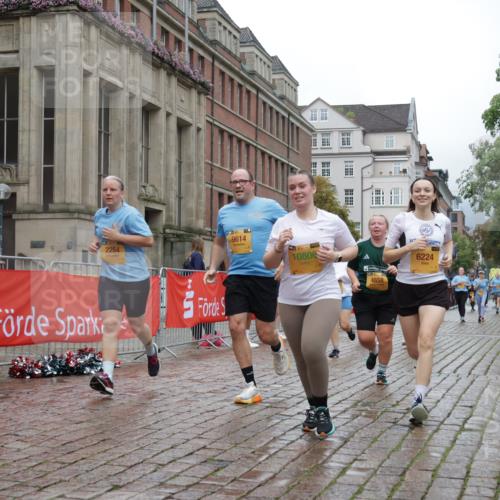 13.09.2026 - Kiel Lauf Yannick Fuchs http://msf.ph/oto/10426211 13.09.2026 11:03:51 Ziel 643, 1089, 1505, 1699, 2262, 2807, 2930, 5377, 7205, 7413, 7764, 9180, 9581, 9955, 10856, 11172, 11930, 697, 1698, 2254, 2724, 2846, 2878, 3049, 3155, 3744, 4074, 4658, 4854, 5588, 5820, 6224, 6341, 6524, 6525, 6953, 7282, 7656, 8288, 8946, 9331, 9363, 9614, 9955, 10806, 12650, 978, 1902, 1906, 3120, 3378, 4936, 5007, 5008, 8107, 10130, 10567, 11151, 11152, 11381, 12465, 1923, 2254, 2975, 4757, 5893, 6224, 6319, 6669 meine-sportfotos.de