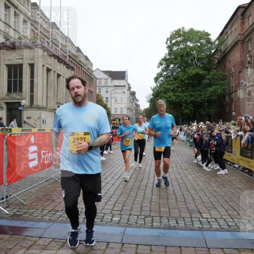 13.09.2026 - Kiel Lauf Yannick Fuchs http://msf.ph/oto/10426212 13.09.2026 09:46:47 Ziel 2527, 2718, 3033, 3035, 3808, 4087, 4906, 6048, 6638, 7190, 7213, 7446, 7675, 7754, 7921, 8409, 8887, 8929, 8994, 9141, 10322, 12725, 167, 181, 288, 442, 3033, 3035, 3052, 3361, 3954, 5855, 5955, 6355, 6577, 6857, 7308, 7439, 8125, 8929, 9832, 10117, 10177, 10913, 10946, 11316, 11859, 11861, 12173, 12495, 12552, 12621, 1402, 2759, 2779, 4238, 4940, 5217, 5351, 6074, 6207, 7731, 9385, 10009, 10301, 10731, 10742, 10744, 12622, 2482, 3052, 3954, 5855, 8125 meine-sportfotos.de