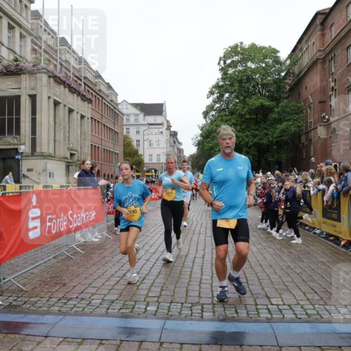13.09.2026 - Kiel Lauf Yannick Fuchs http://msf.ph/oto/10426234 13.09.2026 09:46:48 Ziel 2527, 2718, 3808, 4087, 4906, 6048, 6638, 7190, 7213, 7446, 7675, 7754, 7921, 8409, 8887, 8994, 9141, 10322, 12725, 167, 181, 288, 442, 3033, 3035, 3052, 3361, 3954, 5855, 5955, 6355, 6577, 6857, 7308, 7439, 7675, 7754, 8929, 9832, 10117, 10177, 10913, 10946, 11316, 11859, 11861, 12173, 12495, 12552, 12621, 1402, 2759, 2779, 4238, 4940, 5217, 5351, 6074, 6207, 7731, 9385, 10009, 10224, 10301, 10731, 10742, 10744, 11862, 12622, 442, 3052, 3954, 5855, 8125 meine-sportfotos.de