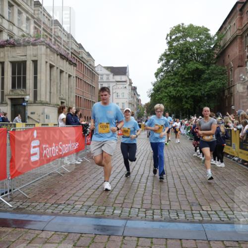 13.09.2026 - Kiel Lauf Yannick Fuchs http://msf.ph/oto/10426269 13.09.2026 09:46:50 Ziel 2527, 2718, 3808, 4087, 4906, 6048, 6207, 6638, 7190, 7213, 7446, 7921, 8409, 8887, 8994, 9141, 10322, 10731, 12725, 167, 181, 288, 442, 3033, 3035, 3361, 3954, 5955, 6048, 6355, 6577, 6857, 7439, 7675, 7754, 8929, 9832, 10117, 10177, 10913, 10946, 11316, 11859, 11861, 12173, 12495, 12552, 12621, 1402, 2759, 2779, 4238, 4940, 5217, 5351, 6074, 7461, 7731, 9385, 10009, 10224, 10301, 10742, 10744, 11862, 11964, 12622, 442, 3052, 3954, 5855, 8125 meine-sportfotos.de