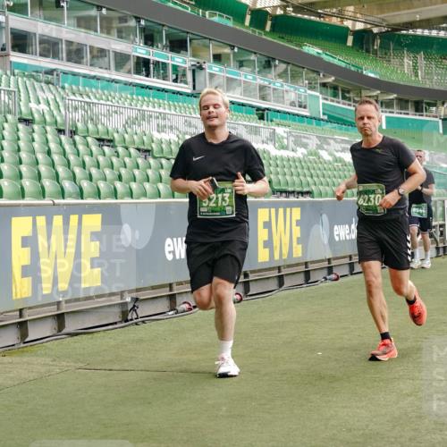 13.09.2026 - 21. swb-Marathon Bremen Michael Burmester http://msf.ph/oto/10426345 13.09.2026 13:02:08 Laufen im Stadion 150, 242, 282, 318, 440, 531, 687, 722, 930, 936, 946, 1006, 1067, 1163, 1250, 1436, 1448, 1582, 1896, 2033, 2047, 2062, 2276, 2292, 2345, 2364, 2370, 2378, 2409, 2421, 2485, 2490, 2491, 2560, 2561, 2627, 2638, 2658, 2666, 2668, 2779, 2781, 2900, 2967, 2987, 3013, 3044, 3114, 3163, 3164, 3187, 3248, 3258, 3294, 3334, 3372, 3374, 3375, 3385, 3392, 3496, 3524, 3526, 3527, 3576, 3585, 3603, 3667, 3721, 3806, 3852, 3893, 3938, 3983, 4000, 4133, 4506, 4558 meine-sportfotos.de