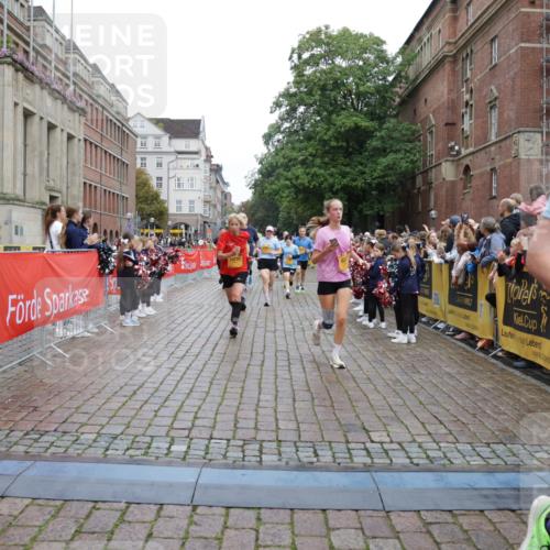 13.09.2026 - Kiel Lauf Yannick Fuchs http://msf.ph/oto/10426346 13.09.2026 09:46:55 Ziel 1402, 2718, 2759, 2779, 3808, 4087, 4238, 4940, 5217, 5351, 6074, 6207, 6638, 7190, 7213, 7446, 7731, 7921, 8409, 9141, 9385, 10301, 10322, 10731, 12622, 12725, 167, 181, 288, 2527, 3033, 3035, 3361, 4906, 6048, 6355, 6577, 6857, 7439, 7675, 7754, 8887, 8929, 8994, 9832, 10177, 10913, 10946, 11316, 11859, 11861, 12173, 12495, 12552, 12621, 1235, 2587, 5167, 7461, 8524, 9091, 10009, 10076, 10224, 10742, 10744, 11862, 11964, 12635, 167, 181, 442, 3052, 3954, 5855 meine-sportfotos.de