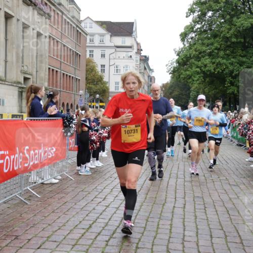 13.09.2026 - Kiel Lauf Yannick Fuchs http://msf.ph/oto/10426357 13.09.2026 09:46:57 Ziel 1402, 2718, 2759, 2779, 3808, 4087, 4238, 4940, 5217, 5351, 6074, 6207, 6638, 7446, 7731, 7921, 9141, 9385, 10009, 10301, 10322, 10731, 12622, 12725, 167, 181, 288, 2527, 3033, 3035, 3361, 4906, 6048, 6355, 6577, 6857, 7190, 7213, 7439, 7675, 7754, 8409, 8887, 8929, 8994, 9832, 10177, 10913, 10946, 11859, 11861, 12173, 12552, 12621, 1235, 2587, 5167, 7461, 8524, 9091, 10076, 10224, 10742, 10744, 11862, 11964, 12635, 167, 181, 442, 3954 meine-sportfotos.de