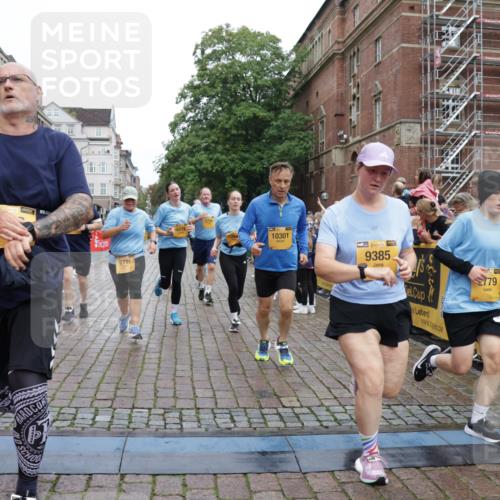 13.09.2026 - Kiel Lauf Yannick Fuchs http://msf.ph/oto/10426402 13.09.2026 09:46:59 Ziel 1402, 2718, 2759, 2779, 4087, 4238, 4940, 5217, 5351, 6074, 6207, 6638, 7731, 7921, 9141, 9385, 10009, 10301, 10322, 10731, 12622, 288, 2527, 3033, 3035, 3361, 3808, 4087, 4906, 6048, 6355, 6577, 6638, 7190, 7213, 7439, 7446, 7675, 7754, 8409, 8887, 8929, 8994, 9832, 10177, 10946, 11859, 11861, 12173, 12552, 12725, 1235, 2587, 5167, 7461, 8524, 9091, 10076, 10224, 10555, 10742, 10744, 11862, 11964, 12635, 167, 181, 3361, 11859 meine-sportfotos.de