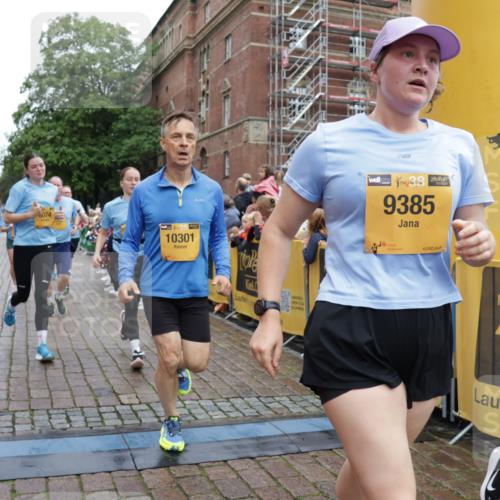 13.09.2026 - Kiel Lauf Yannick Fuchs http://msf.ph/oto/10426418 13.09.2026 09:47:00 Ziel 1402, 2718, 2759, 2779, 4238, 4940, 5217, 5351, 6074, 6207, 7731, 7921, 9141, 9385, 10009, 10301, 10322, 10731, 12622, 288, 2527, 3033, 3035, 3361, 3808, 4087, 4906, 6048, 6355, 6577, 6638, 7190, 7213, 7439, 7446, 7675, 7754, 8409, 8887, 8929, 8994, 9832, 10177, 10322, 10946, 11859, 11861, 12173, 12552, 12725, 1235, 2587, 5167, 7461, 8524, 9091, 10076, 10224, 10555, 10742, 10744, 11862, 11964, 12635, 167, 181, 3361, 11859 meine-sportfotos.de