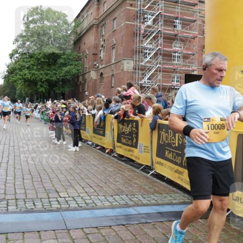 13.09.2026 - Kiel Lauf Yannick Fuchs http://msf.ph/oto/10426497 13.09.2026 09:47:05 Ziel 1402, 2759, 2779, 4238, 4940, 5217, 5351, 6074, 7461, 7731, 9385, 10009, 10224, 10301, 10731, 10742, 10744, 11862, 11964, 12622, 288, 2527, 2718, 3033, 3035, 3808, 4087, 4906, 6048, 6207, 6355, 6577, 6638, 7190, 7213, 7439, 7446, 7675, 7754, 7921, 8409, 8887, 8929, 8994, 9141, 9832, 10177, 10322, 10731, 10946, 12173, 12552, 12725, 544, 1235, 1324, 2587, 2870, 5167, 6575, 8231, 8524, 9091, 10076, 10555, 12635, 167, 3361, 6355, 6577, 7439, 9832, 10177, 11859 meine-sportfotos.de