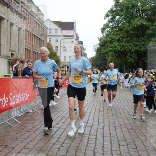 13.09.2026 - Kiel Lauf Yannick Fuchs http://msf.ph/oto/10426563 13.09.2026 09:47:09 Ziel 1235, 2587, 2759, 4940, 5167, 5217, 5351, 7461, 8524, 9091, 10009, 10076, 10224, 10742, 10744, 11862, 11964, 12635, 288, 1402, 2527, 2718, 2759, 2779, 3033, 3035, 3808, 4087, 4238, 4906, 4940, 6048, 6074, 6207, 6638, 7190, 7213, 7446, 7675, 7731, 7754, 7921, 8409, 8887, 8929, 8994, 9141, 9385, 10301, 10322, 10731, 12552, 12622, 12725, 544, 1324, 2870, 3192, 3629, 6072, 6575, 6639, 8231, 9634, 9936, 10555, 288, 3033, 3035, 6355, 6577, 7439, 9832, 10177 meine-sportfotos.de