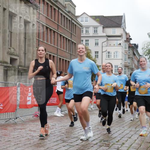 13.09.2026 - Kiel Lauf Yannick Fuchs http://msf.ph/oto/10426588 13.09.2026 11:04:44 Ziel 711, 1228, 1289, 1431, 4200, 4758, 4759, 5963, 6443, 6752, 8697, 8950, 8951, 9815, 9818, 10016, 10593, 11906, 12252, 12438, 460, 567, 978, 1204, 1316, 1554, 2062, 2298, 2654, 2662, 2750, 2758, 3140, 3141, 3195, 3336, 3961, 3963, 4155, 4758, 4759, 4870, 5806, 6010, 6092, 6310, 6962, 6963, 7016, 7157, 7451, 7686, 8835, 8956, 9067, 9667, 9806, 9980, 9987, 10776, 11050, 11151, 11152, 11856, 12179, 12826, 1056, 1861, 2093, 2142, 2804, 4211, 4391, 1902 meine-sportfotos.de