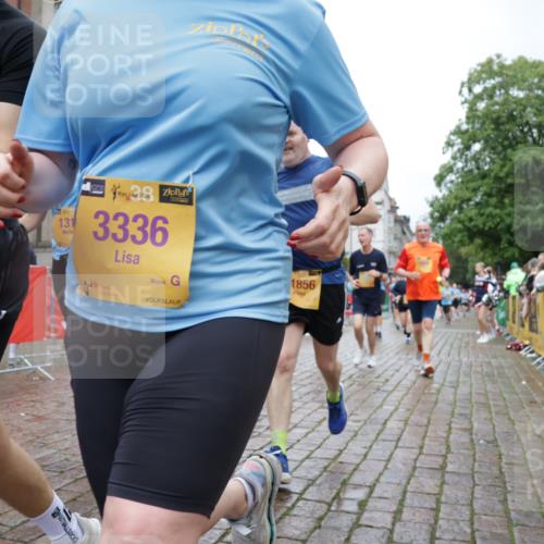 13.09.2026 - Kiel Lauf Yannick Fuchs http://msf.ph/oto/10426613 13.09.2026 11:04:48 Ziel 711, 1056, 1228, 1289, 1431, 1861, 2804, 4211, 5963, 6443, 6752, 8697, 9815, 9818, 10016, 10217, 10484, 10593, 11906, 11948, 12252, 12406, 12438, 12472, 460, 567, 1204, 1316, 1554, 2298, 2654, 2662, 2750, 2758, 3140, 3141, 3195, 3336, 3961, 3963, 4155, 4200, 4758, 4759, 4870, 5806, 6010, 6092, 6310, 6962, 6963, 7157, 7451, 7686, 8835, 8950, 8951, 8956, 9067, 9667, 9806, 9818, 9980, 9987, 10776, 11050, 11856, 12179, 12252, 12826, 1186, 2093, 2142, 2308, 4262, 4391, 5002 meine-sportfotos.de