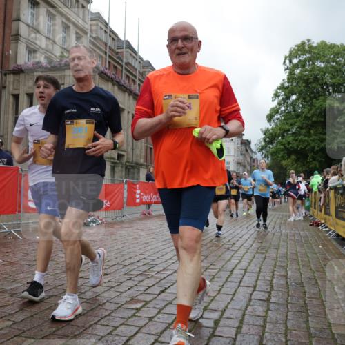 13.09.2026 - Kiel Lauf Yannick Fuchs http://msf.ph/oto/10426647 13.09.2026 11:04:50 Ziel 711, 1056, 1228, 1289, 1431, 1861, 2804, 4211, 4391, 5963, 6443, 6752, 8697, 9647, 10016, 10217, 10484, 10593, 11906, 11948, 12406, 12438, 12472, 567, 1554, 2298, 2654, 2662, 2750, 2758, 3140, 3141, 3195, 3961, 3963, 4155, 4200, 4758, 4759, 4870, 6010, 6310, 6962, 6963, 7157, 7451, 7686, 8697, 8835, 8950, 8951, 8956, 9067, 9667, 9806, 9815, 9818, 9980, 9987, 11050, 12179, 12252, 12826, 1186, 2093, 2142, 2308, 4262, 5002, 3963 meine-sportfotos.de