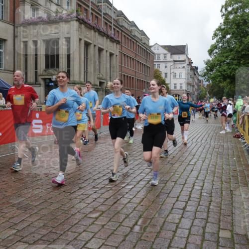 13.09.2026 - Kiel Lauf Yannick Fuchs http://msf.ph/oto/10426670 13.09.2026 11:04:59 Ziel 1056, 1861, 2093, 2142, 2804, 4211, 4391, 5021, 6393, 8149, 9330, 9647, 10003, 10138, 10217, 10484, 10679, 11948, 12406, 12472, 567, 711, 1228, 1289, 1431, 1554, 2298, 2662, 2750, 2758, 3140, 3141, 4155, 4200, 4758, 4759, 4870, 5963, 6443, 6752, 7157, 8697, 8950, 8951, 8956, 9067, 9667, 9815, 9818, 9980, 9987, 10016, 10593, 11906, 12252, 12438, 12826, 1186, 2308, 3159, 3284, 4262, 5002, 6447, 7860, 8124, 8949, 11094, 11341, 1554, 2298, 3963 meine-sportfotos.de
