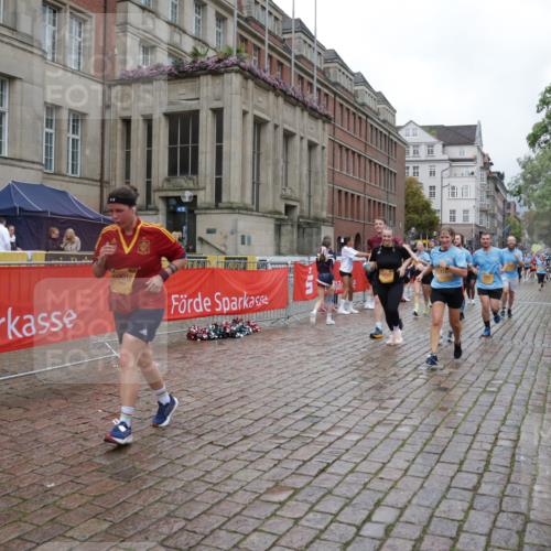 13.09.2026 - Kiel Lauf Yannick Fuchs http://msf.ph/oto/10426815 13.09.2026 11:05:14 Ziel 1186, 2308, 3159, 3284, 4262, 5002, 6447, 7860, 8124, 8949, 9605, 10003, 11094, 11341, 711, 1056, 1228, 1289, 1431, 1861, 2093, 2142, 2804, 4211, 4391, 5021, 5963, 6393, 6443, 6752, 8149, 8697, 9330, 9647, 9815, 10003, 10016, 10138, 10217, 10484, 10593, 10679, 11906, 11948, 12406, 12438, 12472, 1476, 1491, 2070, 2365, 3122, 3352, 3421, 5888, 5909, 5954, 7386, 7716, 7899, 8334, 9480, 9589, 9747, 10133, 11160, 711, 4200, 4758, 4759, 8697, 8950, 8951, 9667 meine-sportfotos.de