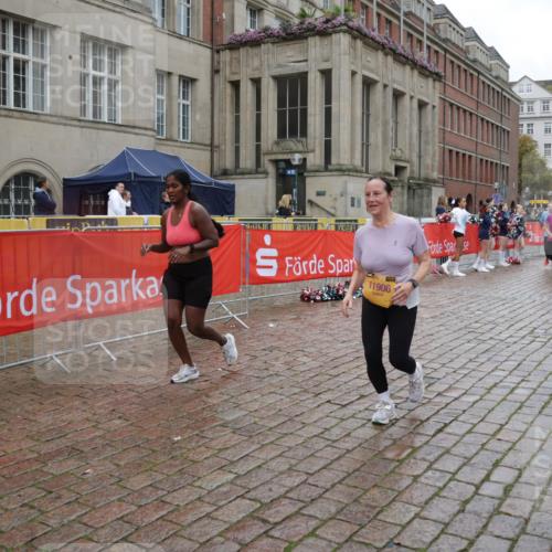 13.09.2026 - Kiel Lauf Yannick Fuchs http://msf.ph/oto/10426856 13.09.2026 11:05:21 Ziel 1476, 2070, 3122, 3159, 3284, 6447, 7386, 7716, 7860, 8124, 8949, 10133, 11094, 11160, 11341, 1056, 1186, 1861, 2093, 2142, 2308, 2804, 4211, 4262, 4391, 5002, 5021, 6393, 6443, 8149, 9330, 9605, 9647, 10003, 10138, 10217, 10484, 10679, 11906, 11948, 12406, 12472, 1491, 2365, 3352, 3421, 4979, 5888, 5909, 5954, 6162, 7899, 8334, 9480, 9589, 9747, 10599, 11618, 12012, 711, 1228, 1289, 1431, 5963, 6443, 6752, 8697 meine-sportfotos.de