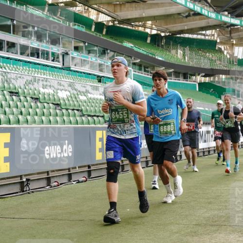 13.09.2026 - 21. swb-Marathon Bremen Michael Burmester http://msf.ph/oto/10426882 13.09.2026 13:02:20 Laufen im Stadion 150, 282, 318, 440, 531, 722, 930, 936, 946, 1006, 1067, 1163, 1250, 1436, 1448, 1460, 1582, 1611, 1896, 2033, 2047, 2062, 2276, 2292, 2345, 2364, 2370, 2378, 2421, 2491, 2513, 2561, 2627, 2638, 2666, 2668, 2779, 2900, 2987, 3013, 3044, 3114, 3163, 3164, 3187, 3248, 3258, 3294, 3334, 3372, 3374, 3375, 3392, 3460, 3496, 3526, 3527, 3576, 3585, 3603, 3667, 3721, 3806, 3852, 3893, 3938, 3970, 3983, 4000, 4077, 4133, 4506, 4558 meine-sportfotos.de