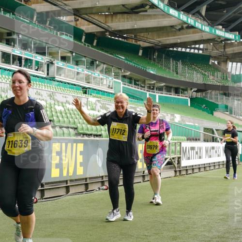 13.09.2026 - 21. swb-Marathon Bremen Michael Burmester http://msf.ph/oto/10426884 13.09.2026 10:50:11 Laufen im Stadion 10413, 10573, 10627, 10667, 10710, 10754, 11031, 11254, 11266, 11541, 11712, 11780, 11851, 11942, 11980, 12440, 10161, 10349, 10472, 10535, 10651, 10895, 10933, 10970, 11050, 11181, 11244, 11296, 11309, 11367, 11457, 11529, 11530, 11546, 11573, 11574, 11579, 11639, 11675, 11709, 11760, 11821, 12157, 12177, 12178 meine-sportfotos.de
