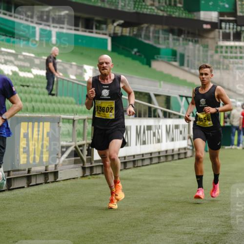 13.09.2026 - 21. swb-Marathon Bremen Michael Burmester http://msf.ph/oto/10426889 13.09.2026 10:17:29 Laufen im Stadion 10597, 12272, 12457, 12458, 13501, 13504, 13510, 13515, 13517, 13522, 13542, 13547, 13554, 13561, 13567, 13569, 13571, 13572, 13576, 13579, 13602, 13603, 13604, 13623, 13630, 13635, 13643 meine-sportfotos.de
