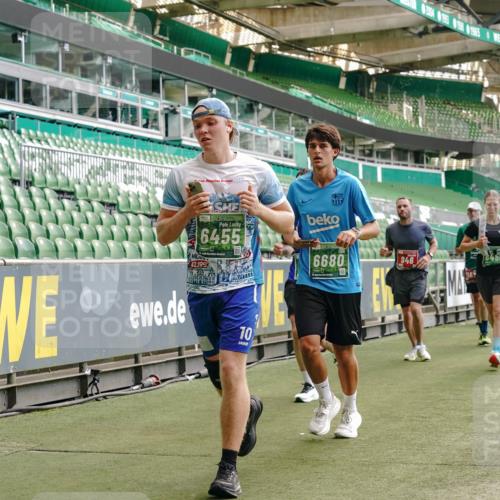 13.09.2026 - 21. swb-Marathon Bremen Michael Burmester http://msf.ph/oto/10426932 13.09.2026 13:02:20 Laufen im Stadion 150, 282, 318, 440, 531, 722, 930, 936, 946, 1006, 1067, 1163, 1250, 1436, 1448, 1460, 1582, 1611, 1896, 2033, 2047, 2062, 2276, 2292, 2345, 2364, 2370, 2378, 2421, 2491, 2513, 2561, 2627, 2638, 2666, 2668, 2779, 2900, 2987, 3013, 3044, 3114, 3163, 3164, 3187, 3248, 3258, 3294, 3334, 3372, 3374, 3375, 3392, 3460, 3496, 3526, 3527, 3576, 3585, 3603, 3667, 3721, 3806, 3852, 3893, 3938, 3970, 3983, 4000, 4077, 4133, 4506, 4558 meine-sportfotos.de