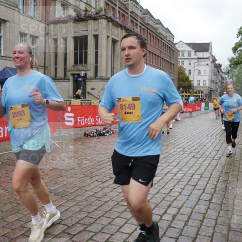 13.09.2026 - Kiel Lauf Yannick Fuchs http://msf.ph/oto/10426944 13.09.2026 11:05:32 Ziel 1491, 2365, 3122, 3352, 3421, 4979, 5888, 5909, 5954, 7899, 8334, 9480, 9589, 9747, 10133, 10599, 11160, 11618, 1186, 1476, 2070, 2093, 2142, 2308, 3159, 3284, 4262, 5002, 5021, 6447, 7386, 7716, 7860, 8124, 8149, 8949, 9330, 9605, 10003, 10133, 10138, 11094, 11341, 2959, 4058, 4148, 4153, 4764, 5526, 5925, 6162, 6668, 8323, 8498, 8879, 9279, 10386, 10557, 11049, 12012, 12233, 12649, 1056, 1861, 2093, 2804, 4211, 4391, 6393, 8149 meine-sportfotos.de
