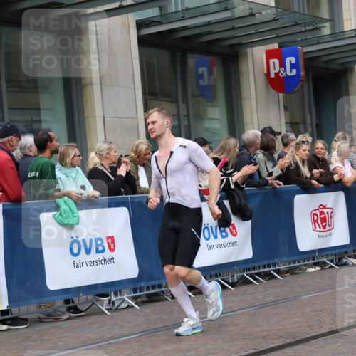 13.09.2026 - 21. swb-Marathon Bremen Strokosch-Dieckow http://msf.ph/oto/10426967 13.09.2026 13:06:51 Ziel 749, 1540, 1863, 3118, 3794, 3973, 4808, 6053, 7636, 7876, 8980, 9708, 9927, 508, 521, 749, 788, 1009, 1770, 1921, 2832, 3127, 3910, 4574, 4777, 5238, 6784, 6951, 8580, 8888 meine-sportfotos.de